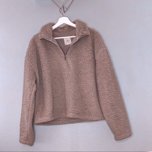 Half zip up Sherpa!